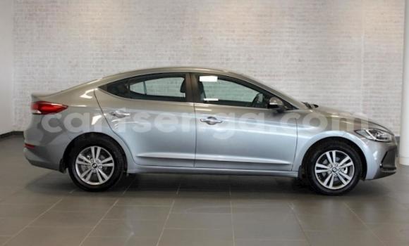 Acheter Occasion Voiture Hyundai Elantra Gris à Mbabane, Manzini Acheter Occasion Voiture Hyundai Elantra Gris à Mbabane, Manzini