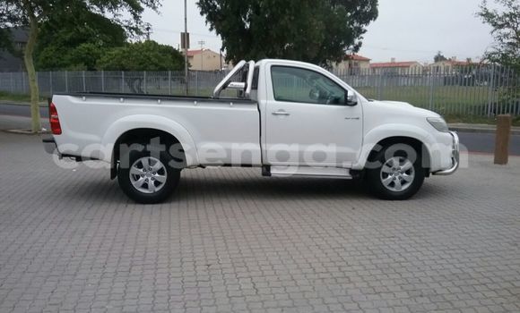 Acheter Occasion Voiture Toyota Hilux Blanc à Ezulwini, Hhohho Acheter Occasion Voiture Toyota Hilux Blanc à Ezulwini, Hhohho
