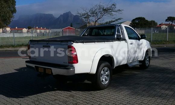 Acheter Occasion Voiture Toyota Hilux Blanc à Ezulwini, Hhohho Acheter Occasion Voiture Toyota Hilux Blanc à Ezulwini, Hhohho
