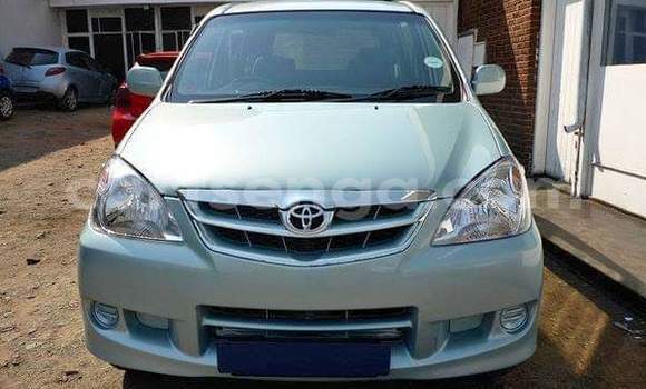 Acheter Occasion Voiture Toyota Avanza Vert à Ezulwini, Hhohho Acheter Occasion Voiture Toyota Avanza Vert à Ezulwini, Hhohho