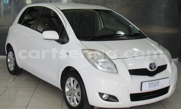 Buy Used Toyota Yaris White Car in Ezulwini in Hhohho Buy Used Toyota Yaris White Car in Ezulwini in Hhohho