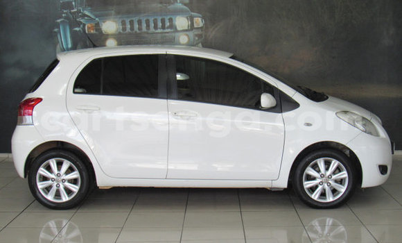 Buy Used Toyota Yaris White Car in Ezulwini in Hhohho Buy Used Toyota Yaris White Car in Ezulwini in Hhohho