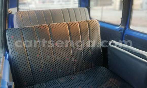 Buy Used Toyota Avanza Blue Car in Ezulwini in Hhohho Buy Used Toyota Avanza Blue Car in Ezulwini in Hhohho