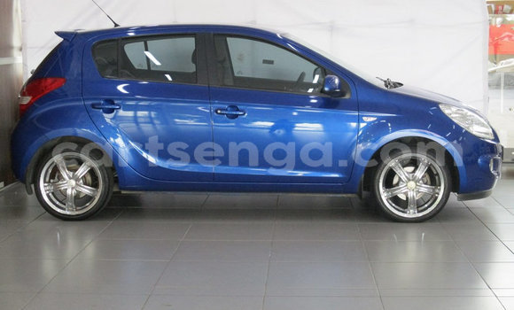 Nunua Ilio tumika Hyundai i20 Blue Gari ndani ya Ezulwini nchini Hhohho Nunua Ilio tumika Hyundai i20 Blue Gari ndani ya Ezulwini nchini Hhohho