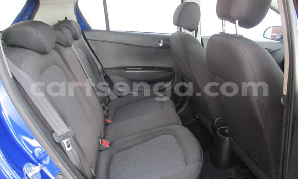 Nunua Ilio tumika Hyundai i20 Blue Gari ndani ya Ezulwini nchini Hhohho Nunua Ilio tumika Hyundai i20 Blue Gari ndani ya Ezulwini nchini Hhohho