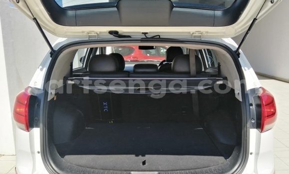 Acheter Occasion Voiture Kia Sportage Blanc à Ezulwini, Hhohho Acheter Occasion Voiture Kia Sportage Blanc à Ezulwini, Hhohho
