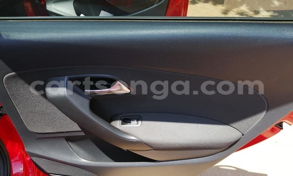 Nunua Ilio tumika Volkswagen Polo Red Gari ndani ya Ezulwini nchini Hhohho Nunua Ilio tumika Volkswagen Polo Red Gari ndani ya Ezulwini nchini Hhohho