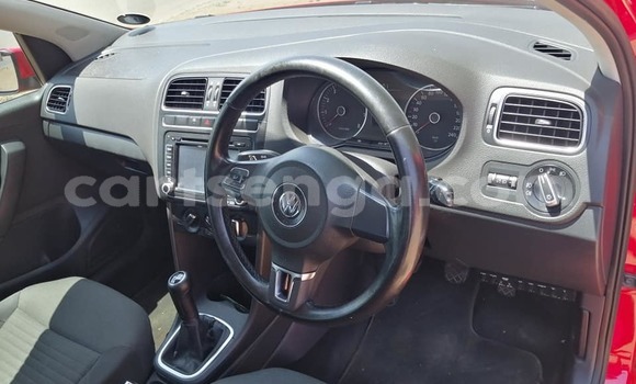 Nunua Ilio tumika Volkswagen Polo Red Gari ndani ya Ezulwini nchini Hhohho Nunua Ilio tumika Volkswagen Polo Red Gari ndani ya Ezulwini nchini Hhohho