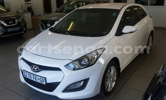 Acheter Occasion Voiture Hyundai i30 Blanc à Ezulwini, Hhohho Acheter Occasion Voiture Hyundai i30 Blanc à Ezulwini, Hhohho