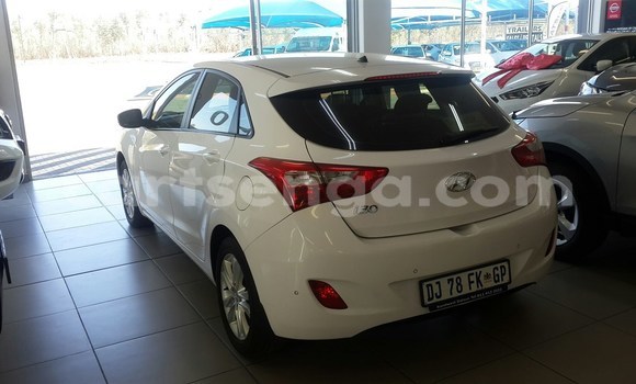 Acheter Occasion Voiture Hyundai i30 Blanc à Ezulwini, Hhohho Acheter Occasion Voiture Hyundai i30 Blanc à Ezulwini, Hhohho