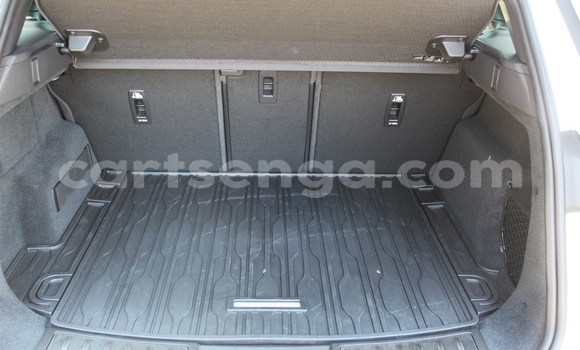 Acheter Occasion Voiture Land Rover Range Rover Evoque Blanc à Manzini, Manzini Acheter Occasion Voiture Land Rover Range Rover Evoque Blanc à Manzini, Manzini