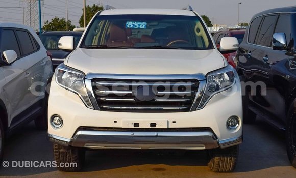 Nunua Imported Toyota Prado White Gari ndani ya Import - Dubai nchini Hhohho Nunua Imported Toyota Prado White Gari ndani ya Import - Dubai nchini Hhohho