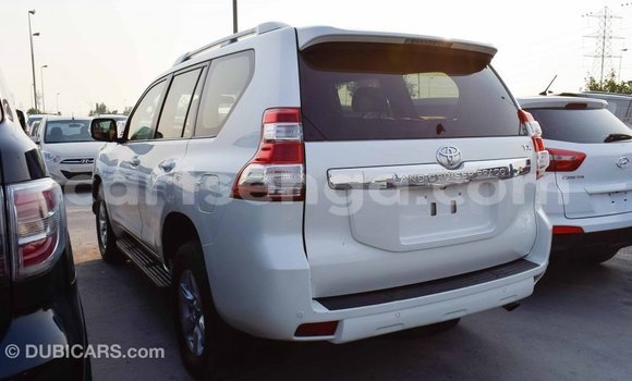 Nunua Imported Toyota Prado White Gari ndani ya Import - Dubai nchini Hhohho Nunua Imported Toyota Prado White Gari ndani ya Import - Dubai nchini Hhohho