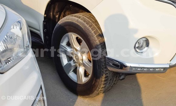 Nunua Imported Toyota Prado White Gari ndani ya Import - Dubai nchini Hhohho Nunua Imported Toyota Prado White Gari ndani ya Import - Dubai nchini Hhohho