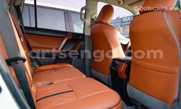 Buy Import Toyota Prado White Car in Import - Dubai in Hhohho Buy Import Toyota Prado White Car in Import - Dubai in Hhohho
