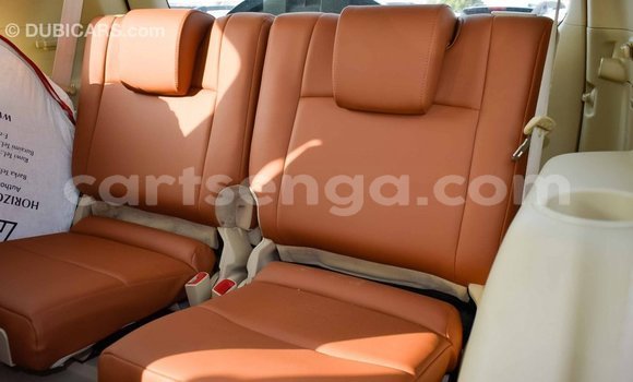 Buy Import Toyota Prado White Car in Import - Dubai in Hhohho Buy Import Toyota Prado White Car in Import - Dubai in Hhohho