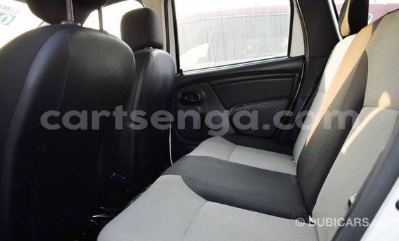 Buy Import Renault Duster White Car in Import - Dubai in Hhohho Buy Import Renault Duster White Car in Import - Dubai in Hhohho