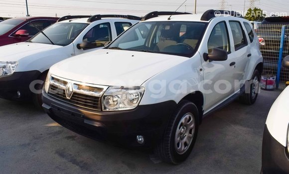 Acheter Import Voiture Renault Duster Blanc à Import - Dubai, Hhohho Acheter Import Voiture Renault Duster Blanc à Import - Dubai, Hhohho