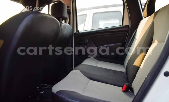 Buy Import Renault Duster White Car in Import - Dubai in Hhohho Buy Import Renault Duster White Car in Import - Dubai in Hhohho