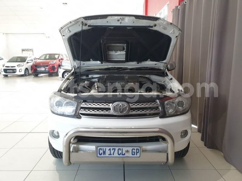 Big with watermark toyota fortuner hhohho ezulwini 10810