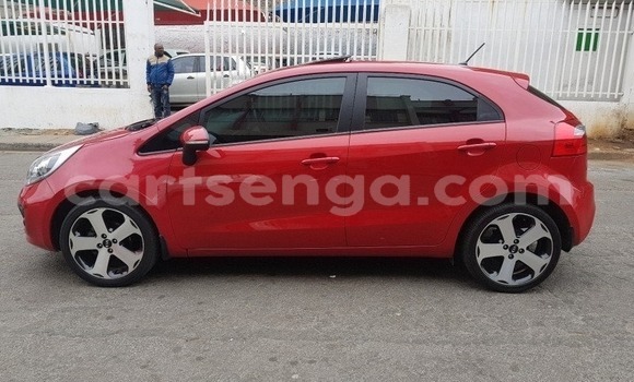 Nunua Ilio tumika Kia Rio Red Gari ndani ya Ezulwini nchini Hhohho Nunua Ilio tumika Kia Rio Red Gari ndani ya Ezulwini nchini Hhohho