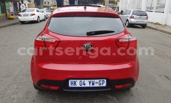 Nunua Ilio tumika Kia Rio Red Gari ndani ya Ezulwini nchini Hhohho Nunua Ilio tumika Kia Rio Red Gari ndani ya Ezulwini nchini Hhohho