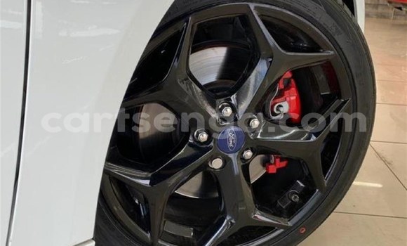 Acheter Occasion Voiture Ford Focus Blanc à Ezulwini, Hhohho Acheter Occasion Voiture Ford Focus Blanc à Ezulwini, Hhohho