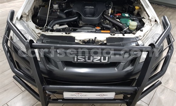 Acheter Occasion Voiture Isuzu KB Blanc à Matsapha, Manzini Acheter Occasion Voiture Isuzu KB Blanc à Matsapha, Manzini
