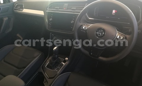 Acheter Occasion Voiture Volkswagen Tiguan Gris à Bulembu, Hhohho Acheter Occasion Voiture Volkswagen Tiguan Gris à Bulembu, Hhohho