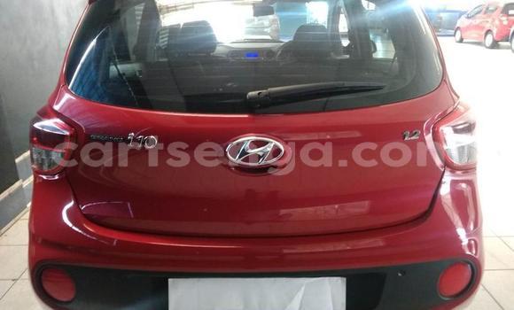 Acheter Occasion Voiture Hyundai i10 Rouge à Hlatikulu, Shiselweni District Acheter Occasion Voiture Hyundai i10 Rouge à Hlatikulu, Shiselweni District