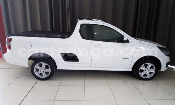 Acheter Occasion Voiture Chevrolet Corsa Blanc à Hluti, Shiselweni District Acheter Occasion Voiture Chevrolet Corsa Blanc à Hluti, Shiselweni District