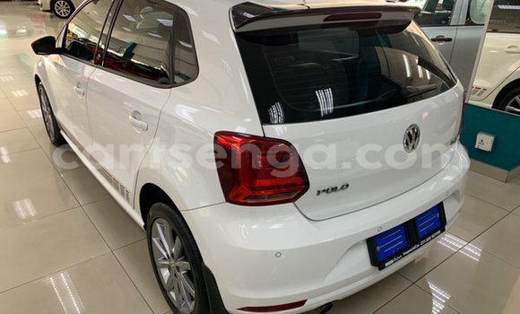 Acheter Occasion Voiture Volkswagen Polo Blanc à Ezulwini, Hhohho Acheter Occasion Voiture Volkswagen Polo Blanc à Ezulwini, Hhohho