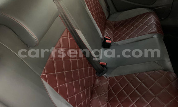 Acheter Occasion Voiture Volkswagen Polo Blanc à Ezulwini, Hhohho Acheter Occasion Voiture Volkswagen Polo Blanc à Ezulwini, Hhohho