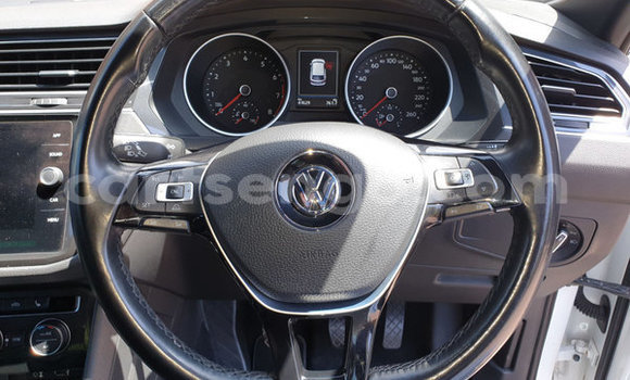 Acheter Occasion Voiture Volkswagen Tiguan Blanc à Ezulwini, Hhohho Acheter Occasion Voiture Volkswagen Tiguan Blanc à Ezulwini, Hhohho