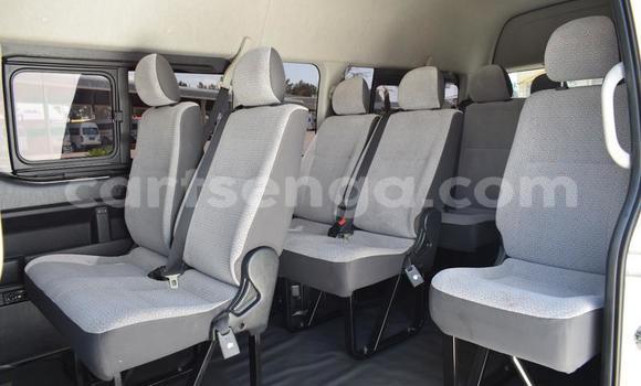 Buy Used Toyota T100 White Car in Ezulwini in Hhohho Buy Used Toyota T100 White Car in Ezulwini in Hhohho