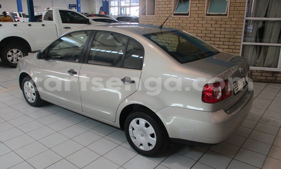 Acheter Occasion Voiture Volkswagen Polo Gris à Ezulwini, Hhohho Acheter Occasion Voiture Volkswagen Polo Gris à Ezulwini, Hhohho