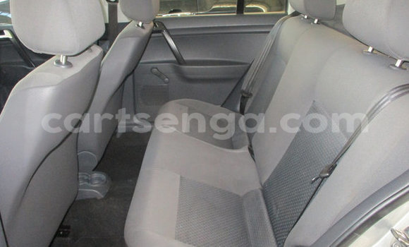 Acheter Occasion Voiture Volkswagen Polo Gris à Ezulwini, Hhohho Acheter Occasion Voiture Volkswagen Polo Gris à Ezulwini, Hhohho