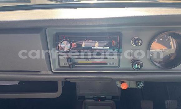 Acheter Occasion Voiture Nissan 100NX Gris à Kubuta, Shiselweni District Acheter Occasion Voiture Nissan 100NX Gris à Kubuta, Shiselweni District