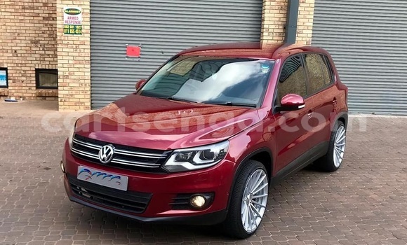 Acheter Occasion Voiture Volkswagen Tiguan Rouge à Hlatikulu, Shiselweni District Acheter Occasion Voiture Volkswagen Tiguan Rouge à Hlatikulu, Shiselweni District