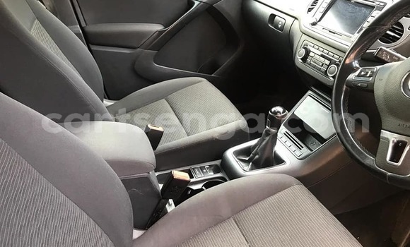 Acheter Occasion Voiture Volkswagen Tiguan Rouge à Hlatikulu, Shiselweni District Acheter Occasion Voiture Volkswagen Tiguan Rouge à Hlatikulu, Shiselweni District