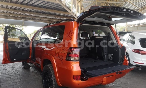 Acheter Occasion Voiture Toyota Land Cruiser Prado Beige à Bulembu, Hhohho Acheter Occasion Voiture Toyota Land Cruiser Prado Beige à Bulembu, Hhohho