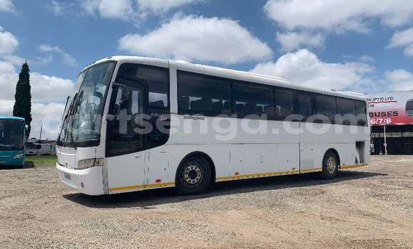 Nunua Ilio tumika Mercedes‒Benz 1120 White Lori ndani ya Mbabane nchini Manzini Nunua Ilio tumika Mercedes‒Benz 1120 White Lori ndani ya Mbabane nchini Manzini