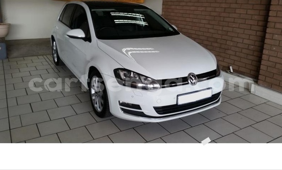 Buy Used Volkswagen Golf White Car in Big Bend in Lubombo District Buy Used Volkswagen Golf White Car in Big Bend in Lubombo District