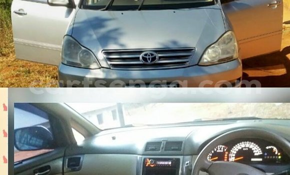 Buy Used Toyota Picnic Silver Car in Mbabane in Manzini Buy Used Toyota Picnic Silver Car in Mbabane in Manzini