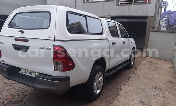 Buy Used Toyota Hilux White Car in Big Bend in Lubombo Buy Used Toyota Hilux White Car in Big Bend in Lubombo