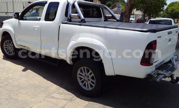 Buy Used Toyota Hilux White Car in Big Bend in Lubombo Buy Used Toyota Hilux White Car in Big Bend in Lubombo