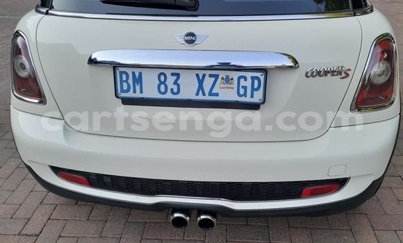 Buy Used MINI Cooper Other Car in Big Bend in Lubombo District Buy Used MINI Cooper Other Car in Big Bend in Lubombo District