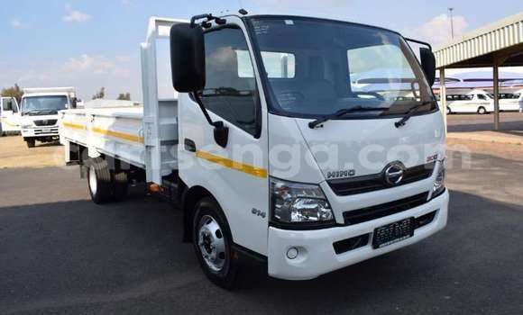 Buy Used Hino 300 Series White Truck in Big Bend in Lubombo Buy Used Hino 300 Series White Truck in Big Bend in Lubombo