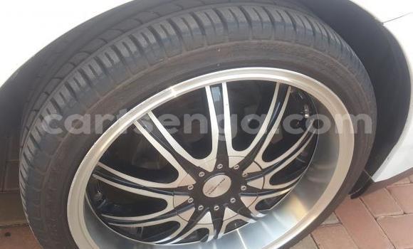 Buy Used Toyota 4Runner White Car in Big Bend in Lubombo Buy Used Toyota 4Runner White Car in Big Bend in Lubombo