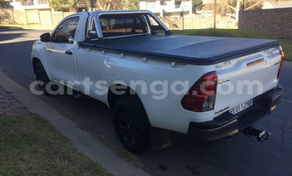 Buy Used Toyota Hilux White Car in Big Bend in Lubombo Buy Used Toyota Hilux White Car in Big Bend in Lubombo